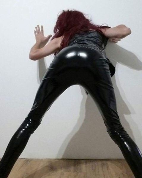 isabelle pute gratuite salope en legging isabelle pute gratuite salope en legging